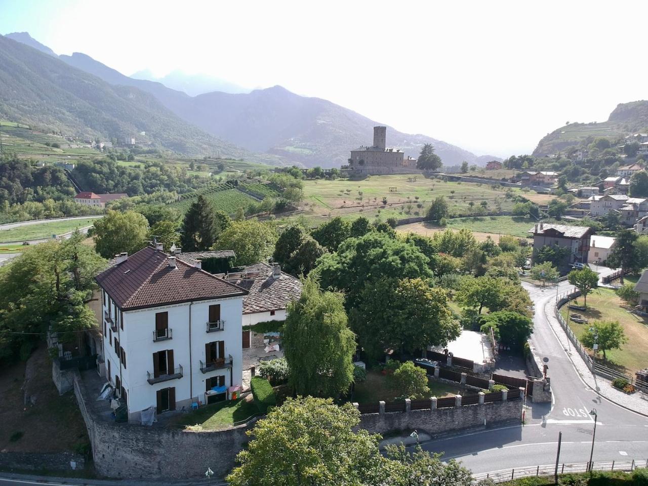 Cascina Des Religieuses Apartamento Aosta Exterior foto